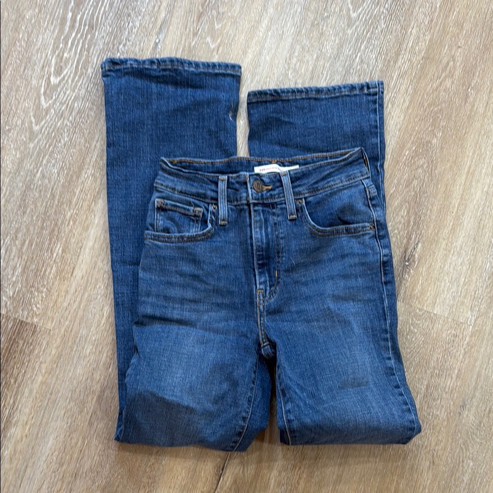 Levi's 725 high rise bootcut dark Blue Denim Jeans